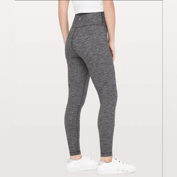 Lululemon Women's High-Rise Pant - Picture 7 of 8